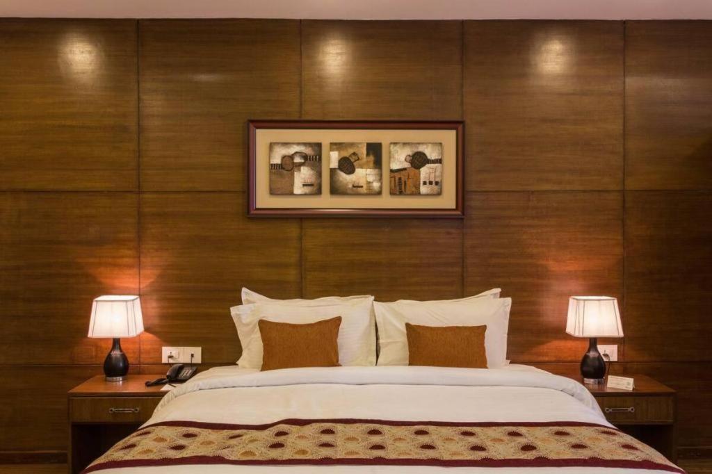 Hotel Buddy Катманду Экстерьер фото