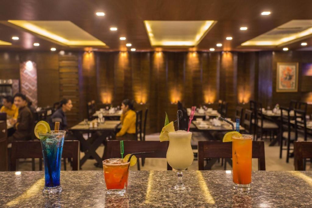 Hotel Buddy Катманду Экстерьер фото