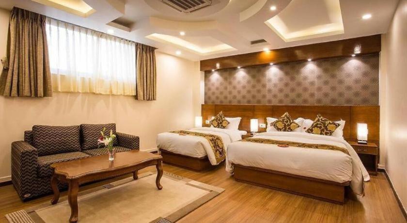 Hotel Buddy Катманду Экстерьер фото