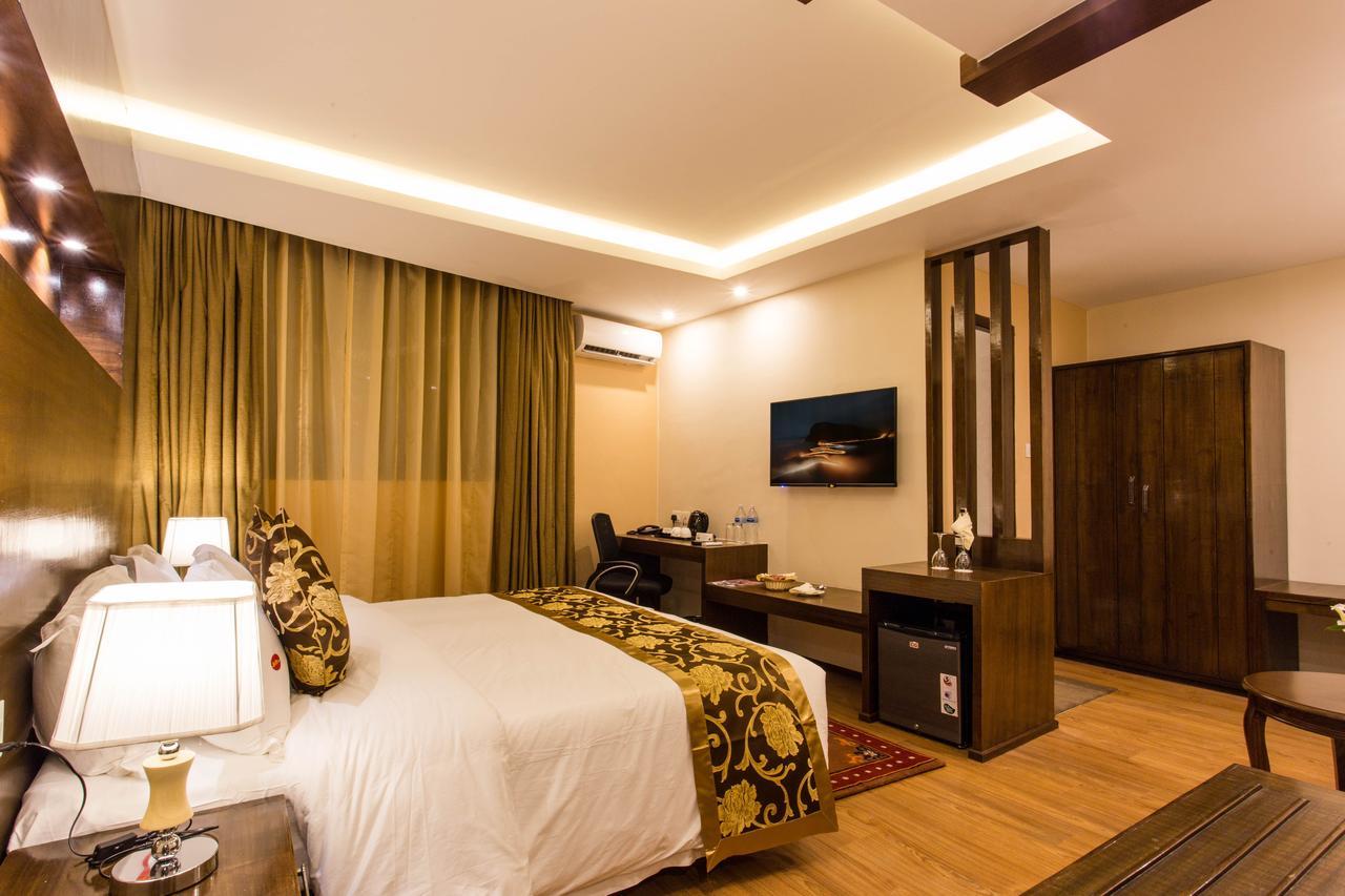 Hotel Buddy Катманду Экстерьер фото